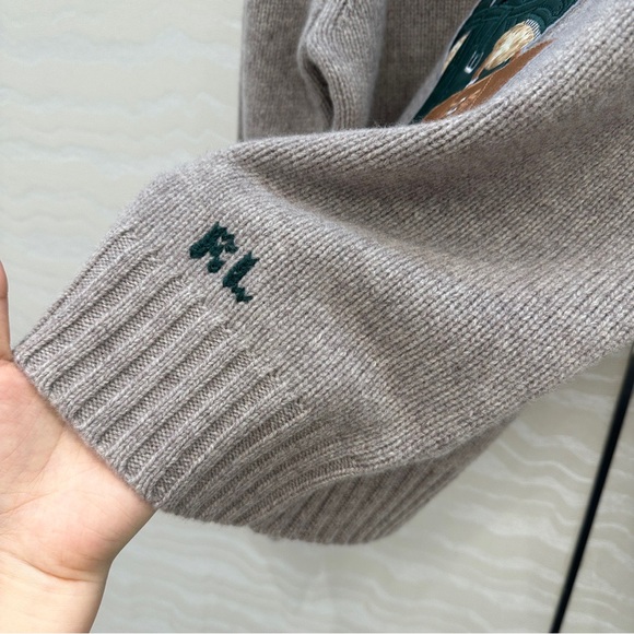 Ralph Lauren Gray Sweater with Bear Design - Picture 6 of 9